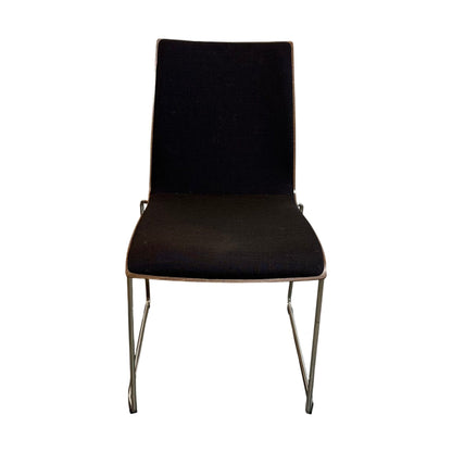 Brunner møtestol med tre rygg, brun