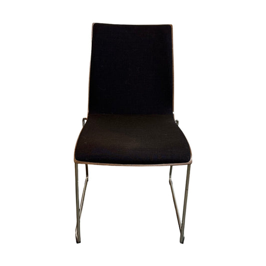 Brunner møtestol med tre rygg, brun