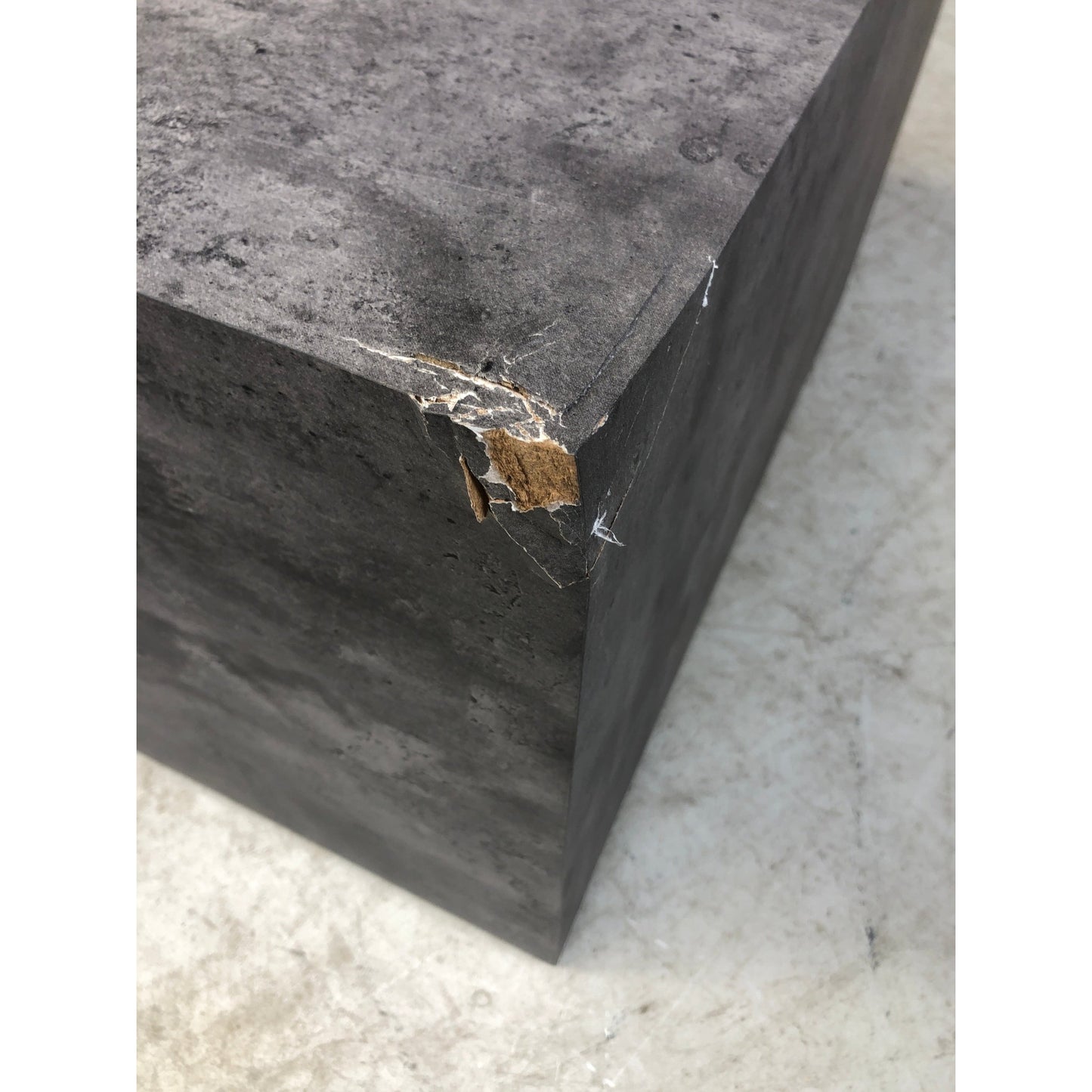 York sofabord fra A-Møbler, grå, 80x60 cm