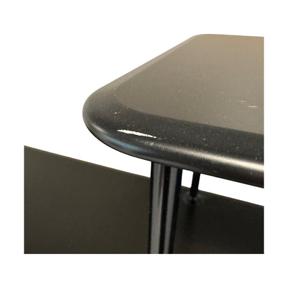 Helsort og praktisk hyllereol