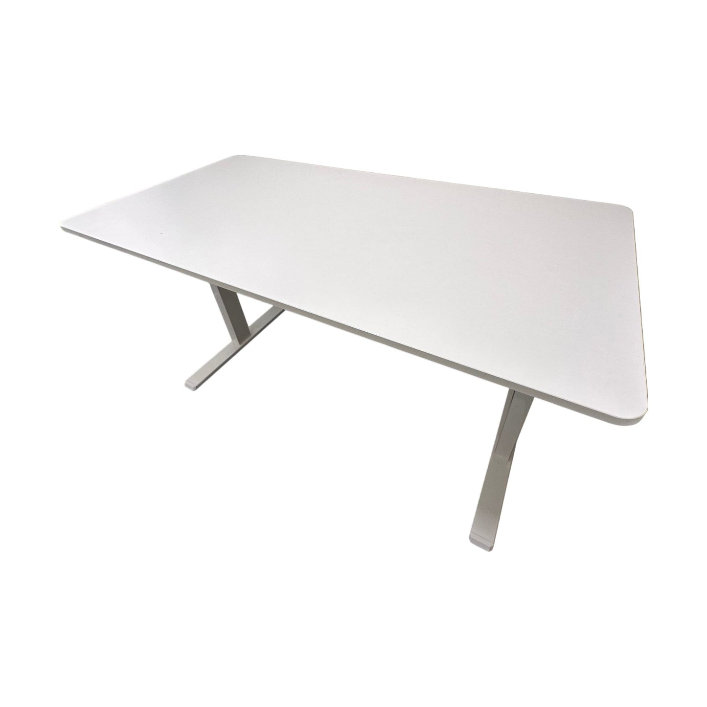 Elektrisk hev/senk skrivebord 150x75 cm, hvit laminat