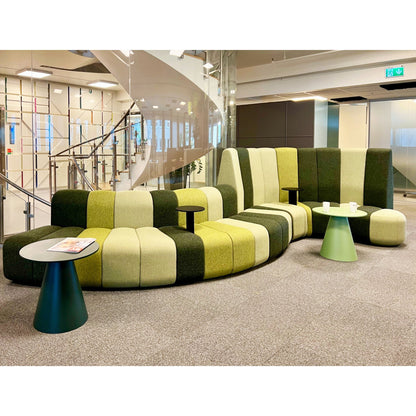 Spesiallaget loungesofa fra Blå Station
