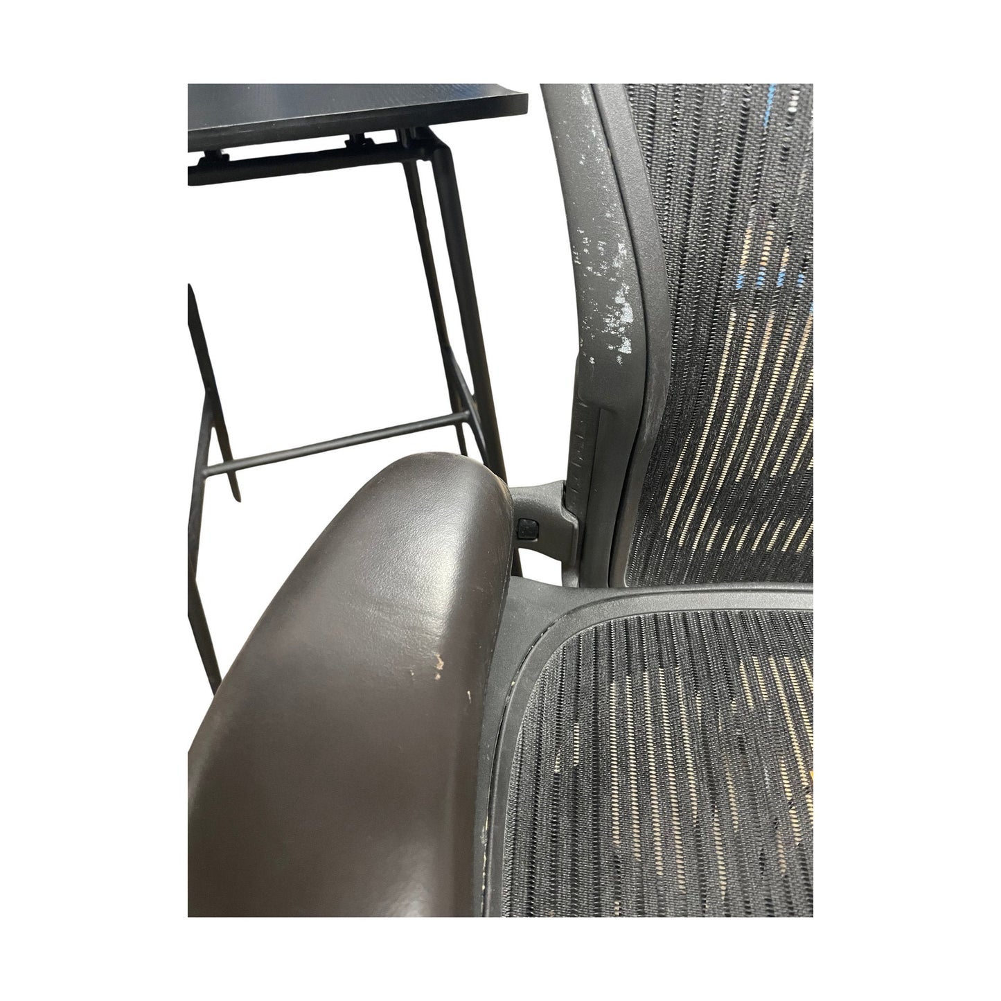 Aeron kontorstol fra Herman Miller, svart