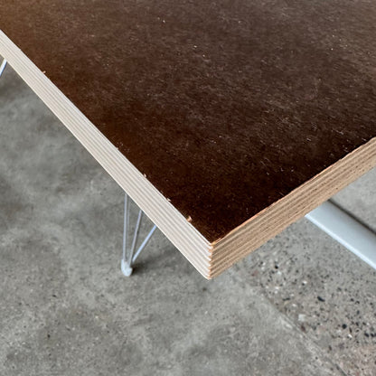 Møtebord med designben i krom, svart bordplate, 250x110 cm