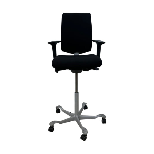 HÅG H05 5300, høy liftomat, swingback armlener - sort