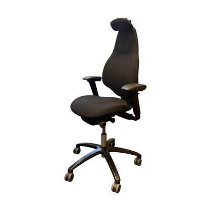 Mereo 220 kontorstol fra RH, svart