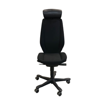 Kontorstol fra Kinnarps Synchrone 9000, sort