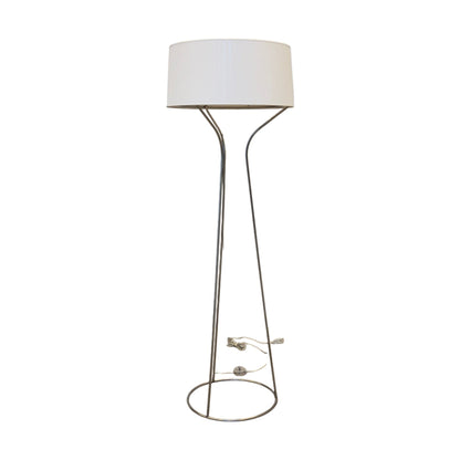 Aria gulvlampe fra Örsjö Belysning, hvit