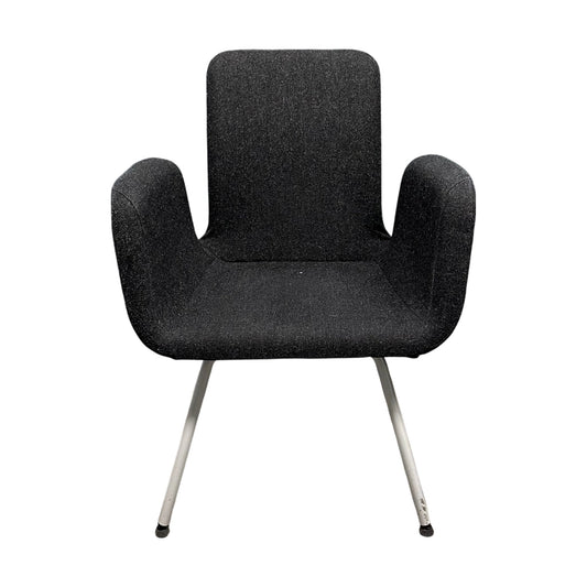 Patrik møtestol fra IKEA i ull