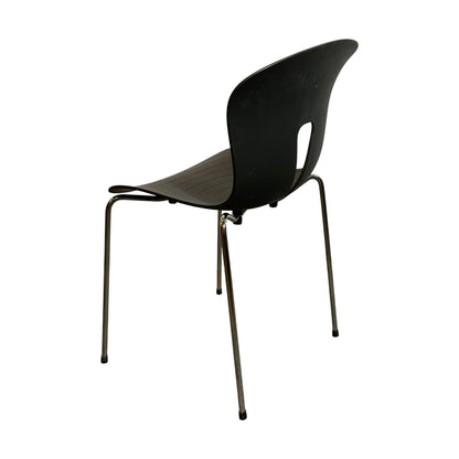 Pond møteromsstol fra ForaForm