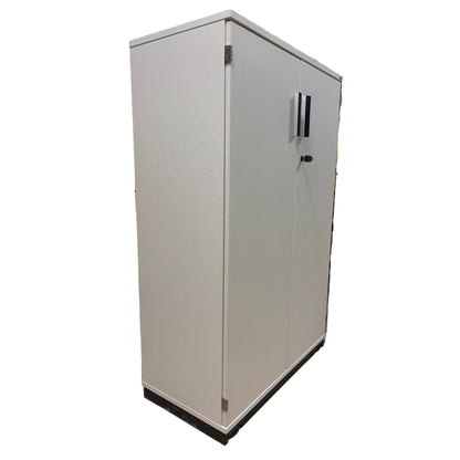 Skap fra Kinnarps, E-Serie, hvit