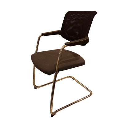 Brunner Fina Soft møteromsstol, svart mesh og krom ben