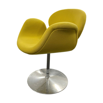 Little Tulip møteromsstol fra Artifort, gul