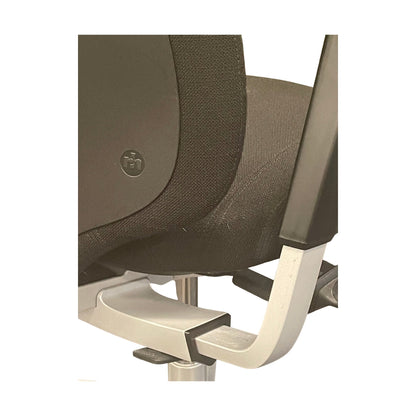 Kontorstol fra RH, Mereo 220, grå base