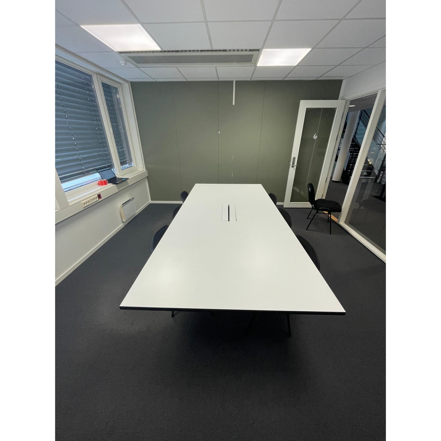 Møtebord, hvit laminat, 220x120 cm