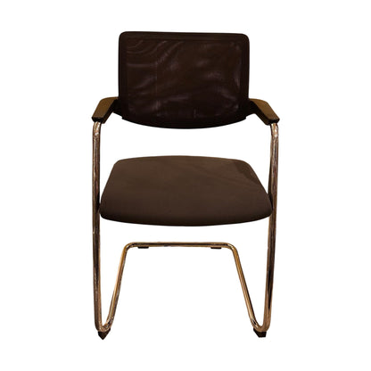 Brunner Fina Soft møteromsstol, svart mesh og krom ben