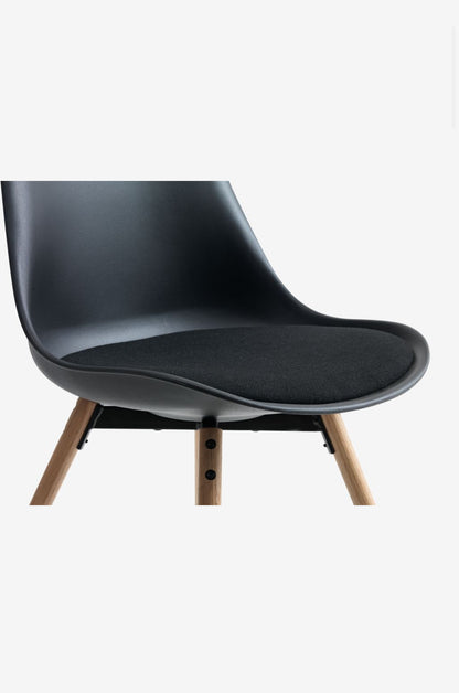 Spisestol, svart, Kastrup fra Jysk