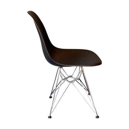 Eames spisestol fra Vitra, svart
