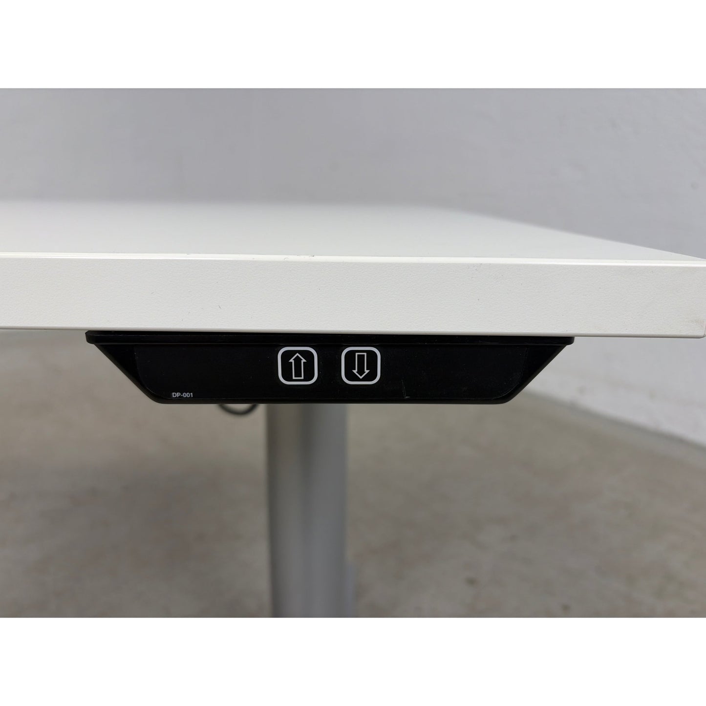 DUBA B8 elektrisk hev/senk skrivebord, hvit laminat, 120x80 cm