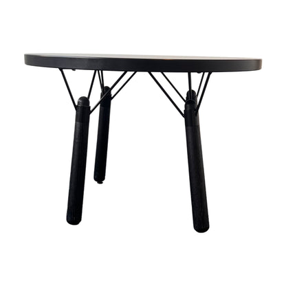 Sidebord i sort treverk, 60x42 cm