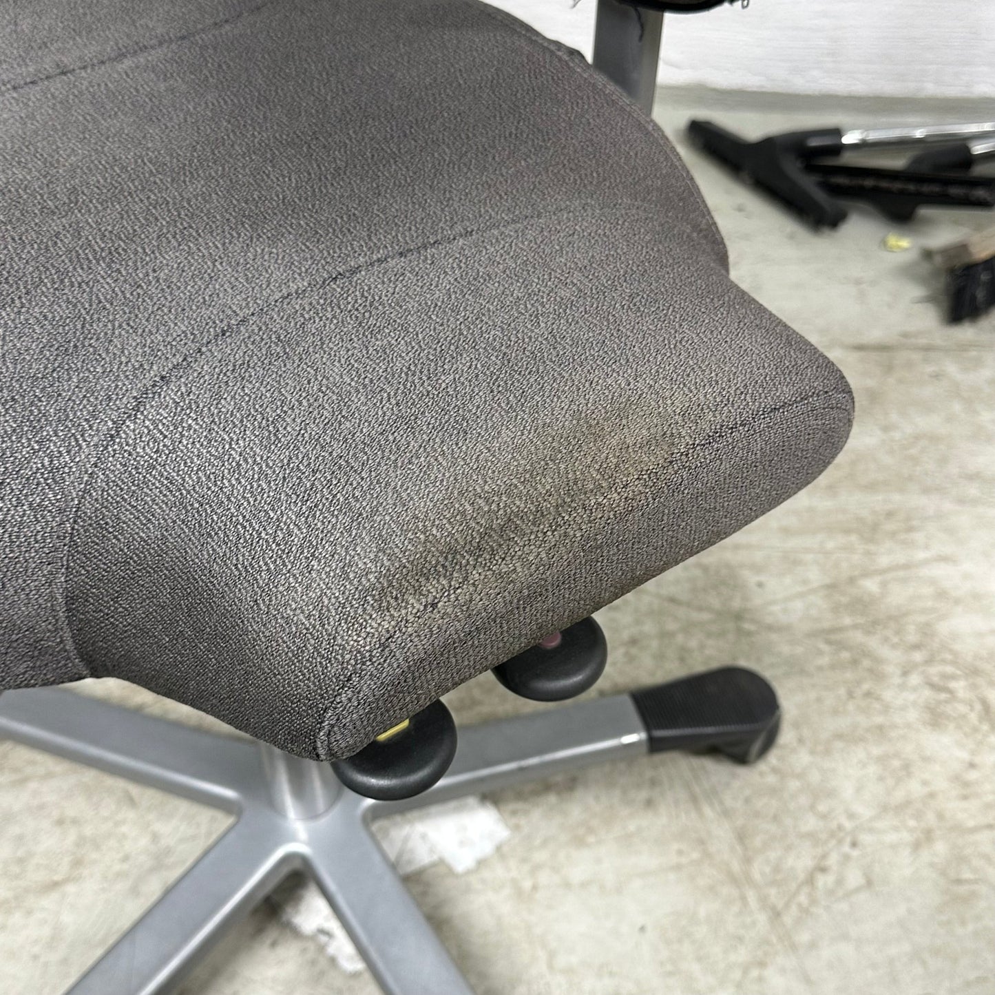 Capisco kontorstol fra HÅG, jordfarget