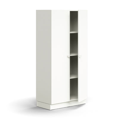 Skap QBUS, 3 hyller, sokkel, håndtak, H1636 B800 D420 mm, hvit fra AJ Produkter