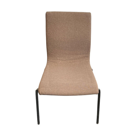 Jordfarget møteromsstol fra Skandiform