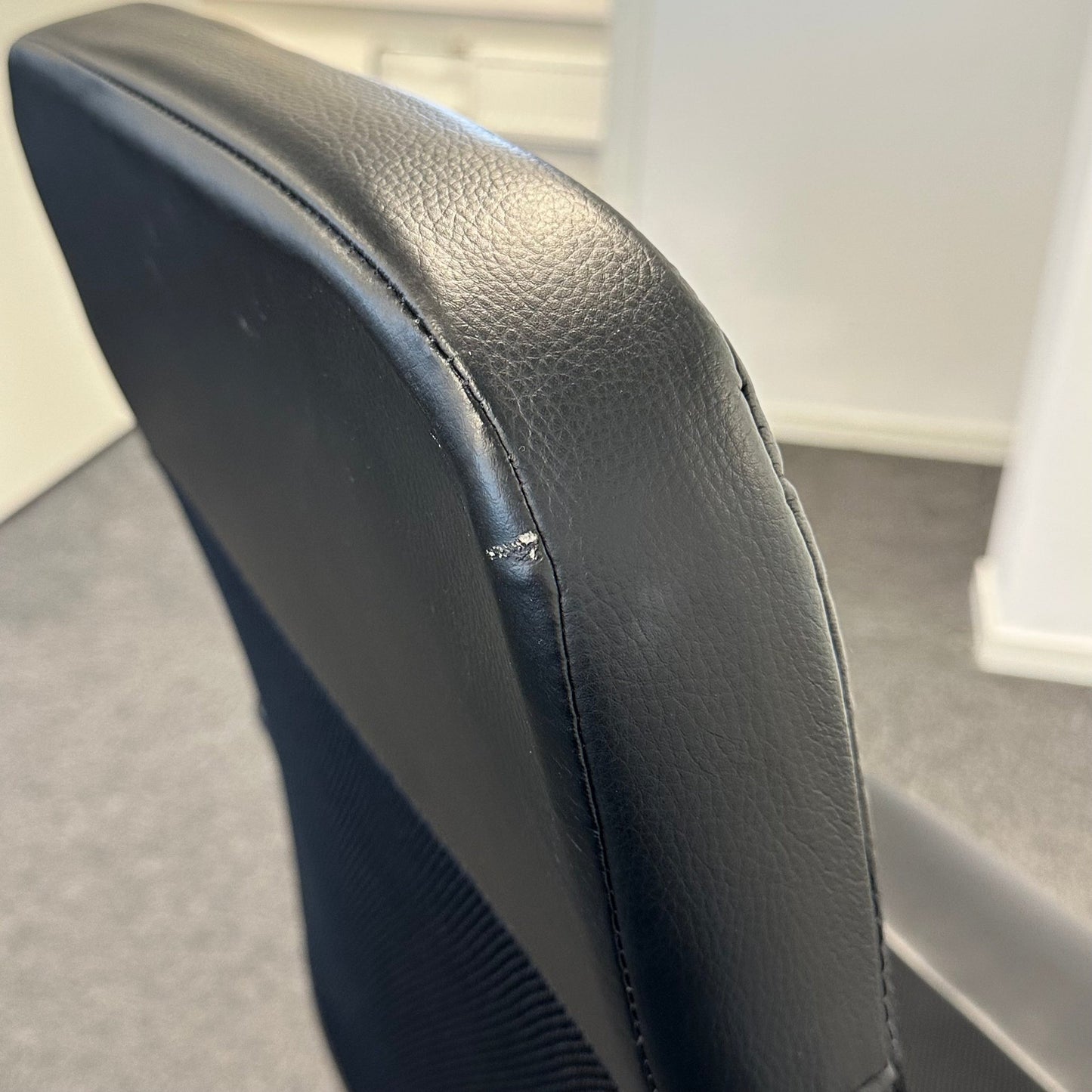 Fingal kontorstol fra IKEA, sort