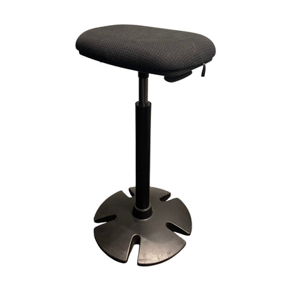 Sort balansekrakk fra Steelcase – B-free