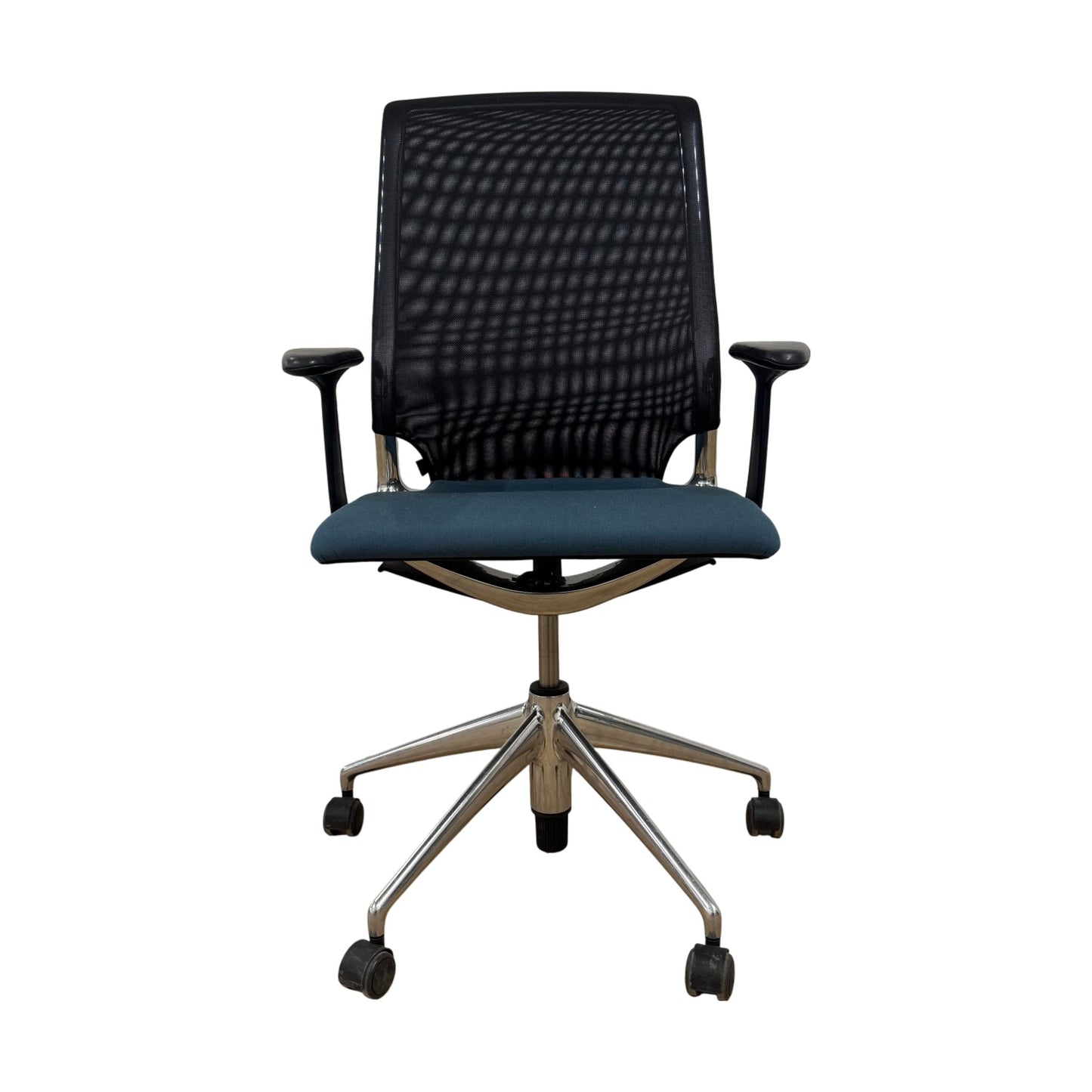 Vitra Meda kontorstol med blått sete