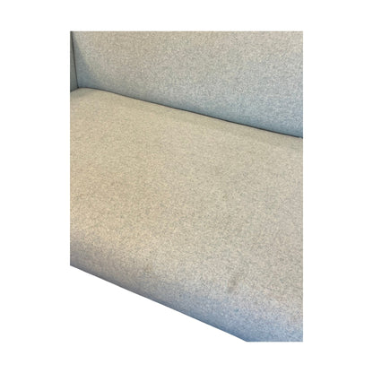 Outline 2-seter sofa fra Muuto i blå