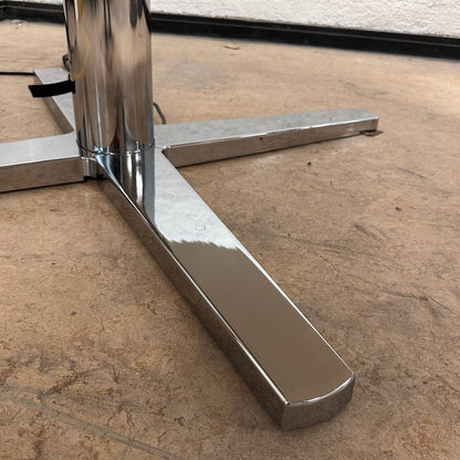 Møtebord fra Materia, hvit, Ø135 kom