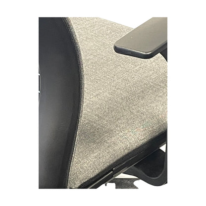 Think møteromsstol fra Steelcase, grå