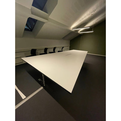 Møtebord trapesformet, hvit, 320x200 cm