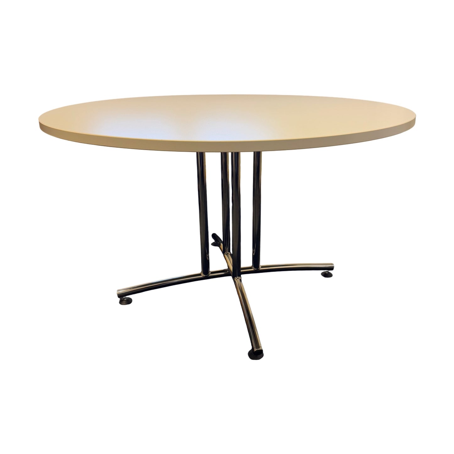 Hvitt rundt bord m/ kromben