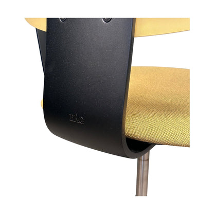 Tion 2140 møteromsstol fra HÅG, gul