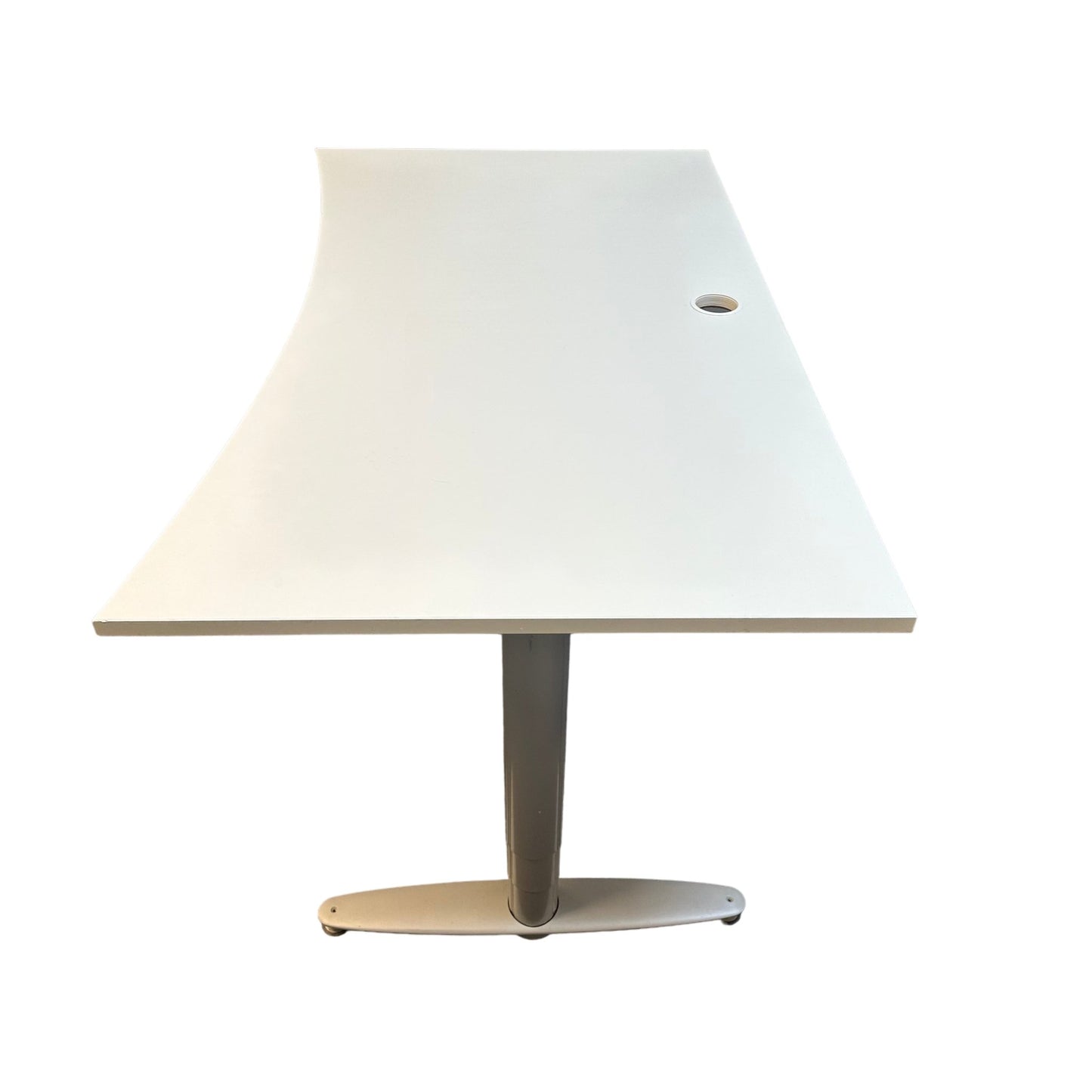 EFG skrivebord, elektrisk hev/senk. 160 cm