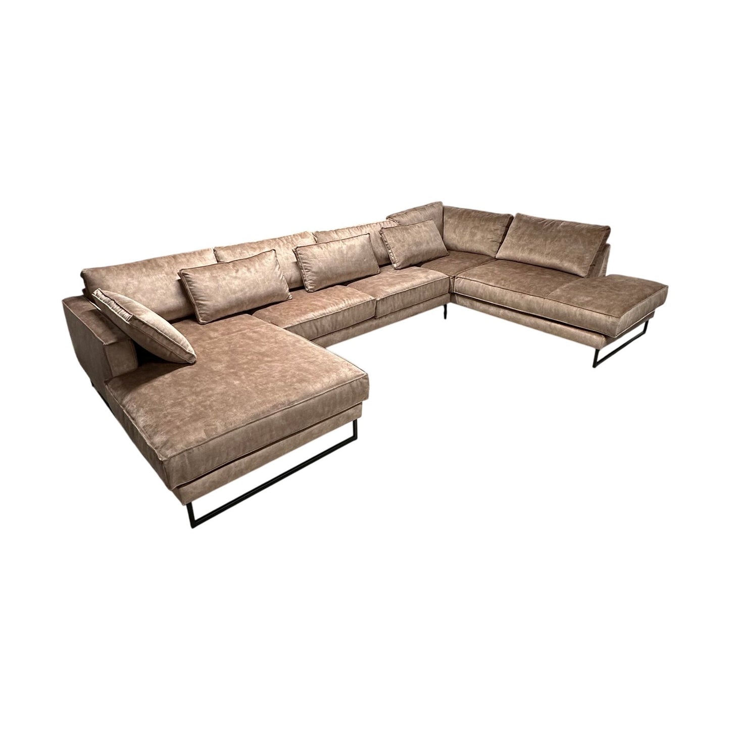 Ashford U-sofa fra A-Møbler, bronsje velour