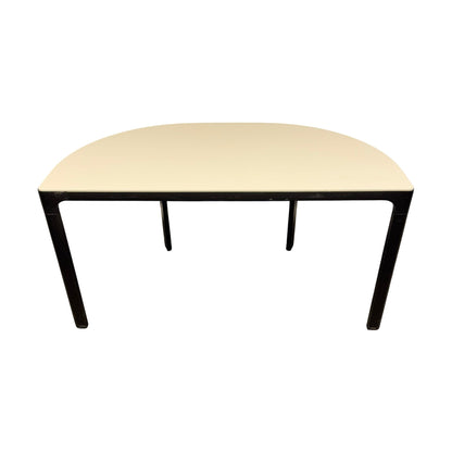 Skrivebord, IKEA Bekant i halvmåne, 140cm