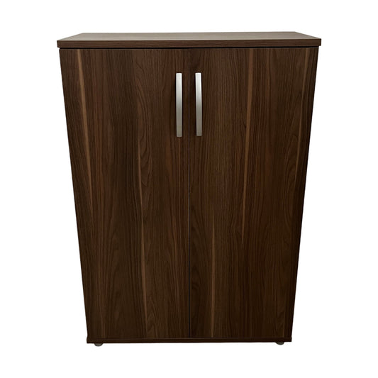 Brunt skap m/ to hyller