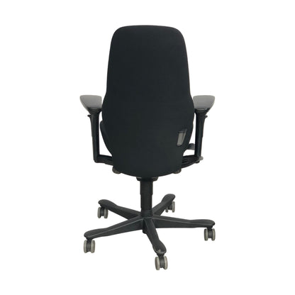 Kinnarps Synchrone 8000, helsort m/armlener