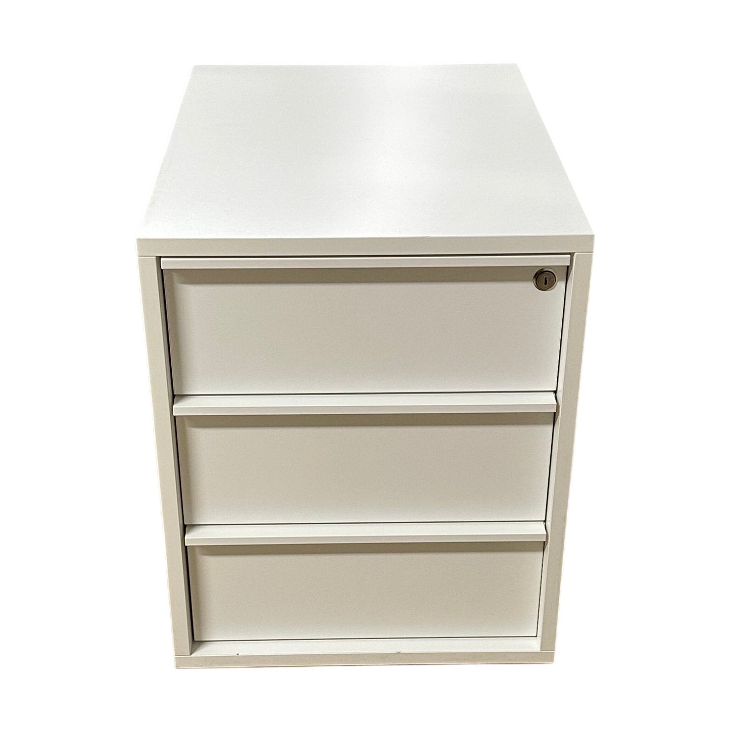 Låsbar skuffeseksjon på hjul fra Narbutas, hvit