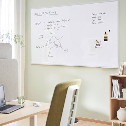Whiteboard JULIE fra AJ Produkter, B2000 H1200 mm