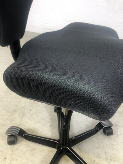 HÅG Capisco kontorstol, grå