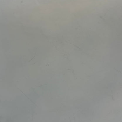 Arper Catifa 46 møteromsstol, hvit, stålramme