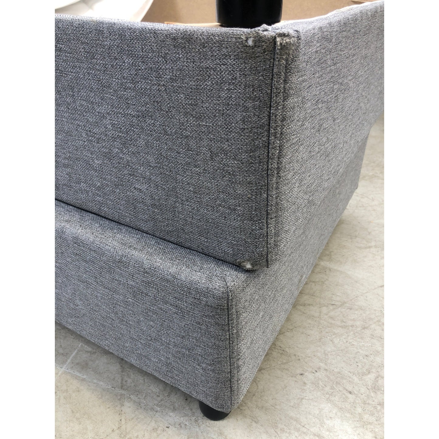 Juni kontinentalseng i polyester, grå