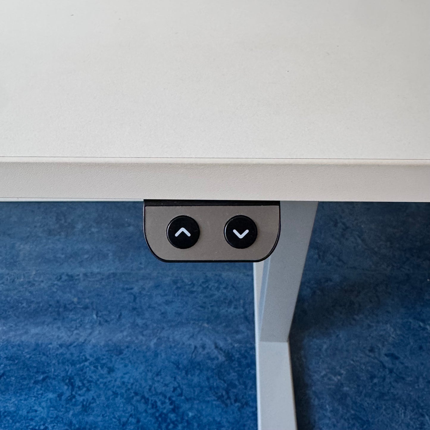 Elektrisk hev/senk skrivebord, 200x80cm