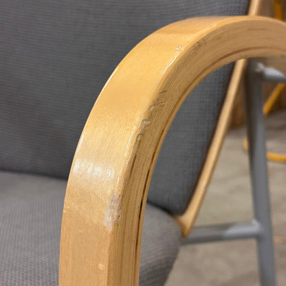 Møteromsstol, grå, stablebar