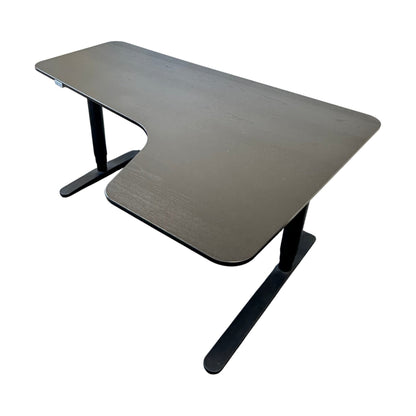 Bekant elektrisk hev/senk skrivebord fra IKEA, svart laminat, 160x120 cm
