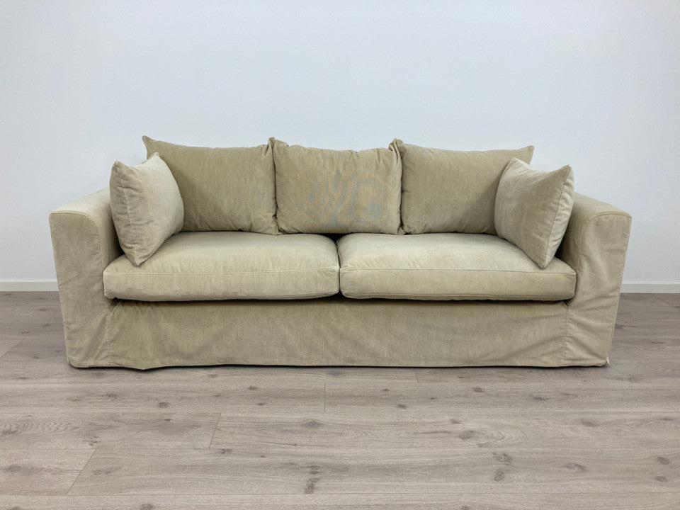 Nyrenset | 3-seter sofa i cordfløyel